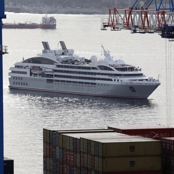 Puerto Valparaíso suma nueva recalada de crucero y llega a 31 naves en esta temporada