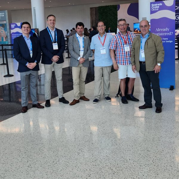 Delegación de Valparaíso viaja a feria de cruceros Seatrade 2024 en Miami