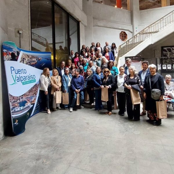 Museo Universitario del Grabado Upla y Puerto Valparaíso presentan exposición en Mercado Puerto