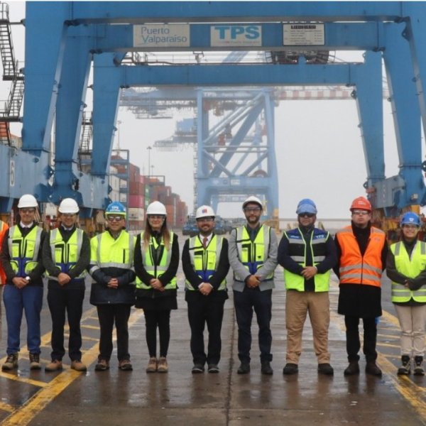 Subsecretario de Transportes visita Puerto Valparaíso y conoce avances de proyecto de ampliación
