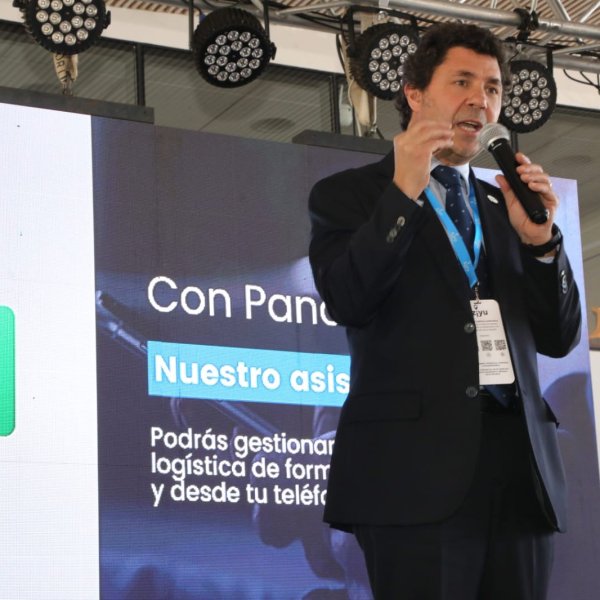 TPS y EPV lanzan asistente virtual para potenciar la eficiencia en la cadena logística de puerto Valparaíso