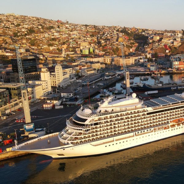 Puerto Valparaíso: Alza de un 25% en arribo de cruceros en nueva temporada